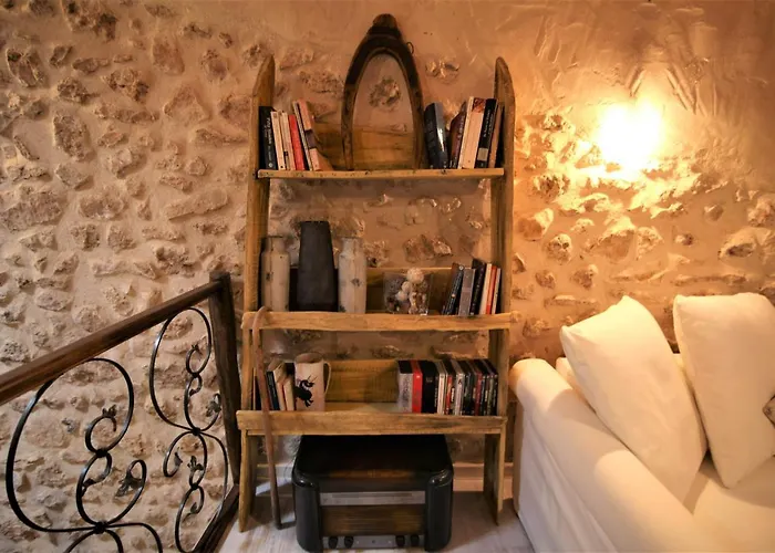 Wabisabi Townhouse * Montejo de la Vega de la Serrezuela