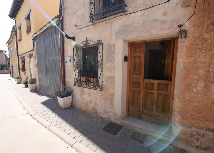 Wabisabi Townhouse Vakantiehuis Montejo de la Vega de la Serrezuela