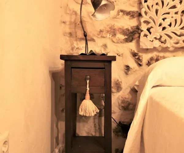 Wabisabi Townhouse Vakantiehuis Montejo de la Vega de la Serrezuela